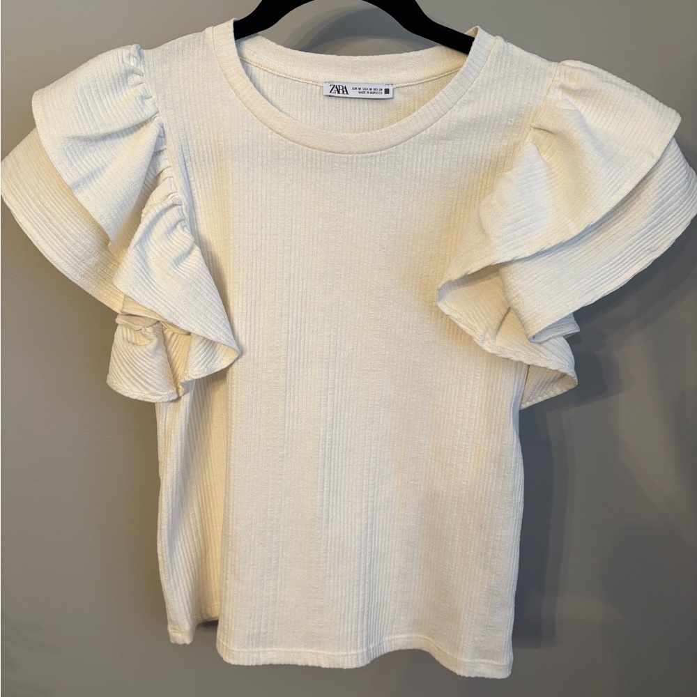 Zara Off-White Ribbed Knit Top